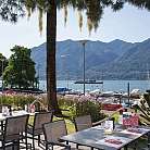 Splendida terrazza Ristorante Mama Mia con vista sul lago