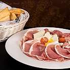 Prosciutto crudo di Parma con gnocco fritto